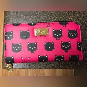 Betsey Johnson wallet